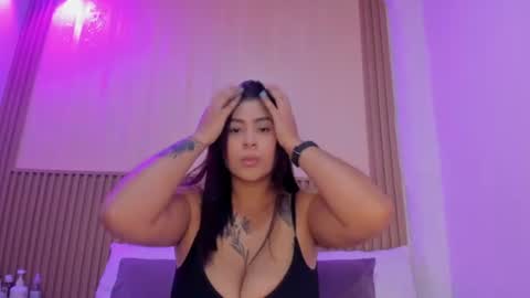 Snapshot of sharonscothh chatting on August 2026 07:28:01 PM sharonscothh online show from August 2026 07:28:01 PM