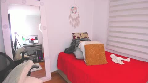 Sharon online show from January 2025 07:03:01 PM