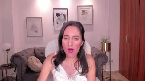 Snapshot of shary_leon_ chatting on March 2026 09:16:02 PM shary_leon_ online show from March 2026 09:16:02 PM