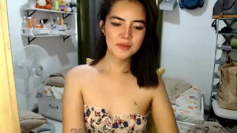 Snapshot of shasha_carreon chatting on November 2025 01:20:02 AM shasha online show from November 2025 01:20:02 AM