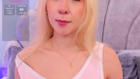 Shantall online show from February 2025 08:37:01 PM