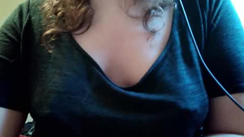 Shay online show from October 2025 04:42:01 PM