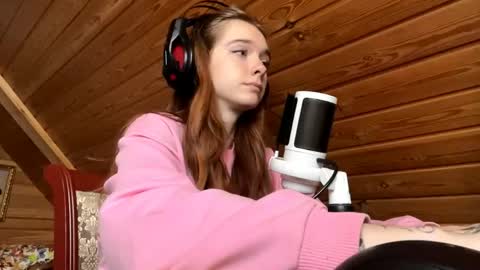 Snapshot of shavonflosi chatting on May 2026 04:20:02 AM Maria online show from May 2026 04:20:02 AM