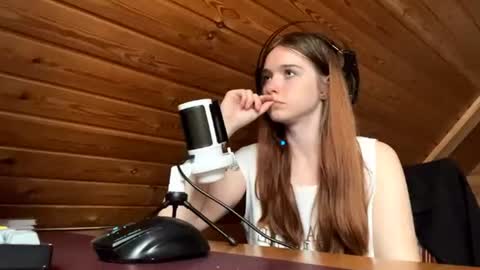 Snapshot of shavonflosi chatting on June 2026 04:26:02 AM Maria online show from June 2026 04:26:02 AM