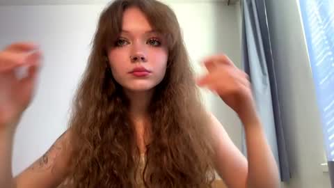 Elizabeth online show from April 2026 12:33:02 PM