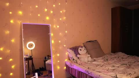 Sonya online show from February 2025 03:29:01 PM