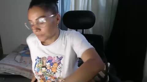 Shayna online show from January 2025 08:01:01 PM