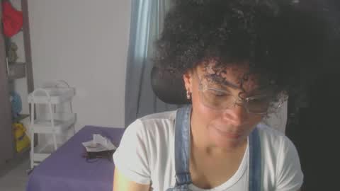 Shayna online show from January 2025 10:02:01 PM