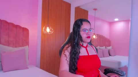 Snapshot of shayra_alina chatting on July 2026 12:44:01 PM shayra_alina online show from July 2026 12:44:01 PM