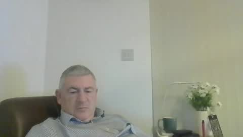 she52 online show from December 2024 04:06:01 PM