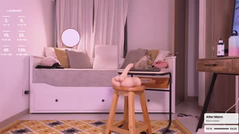 Laura c online show from January 2025 06:49:02 AM