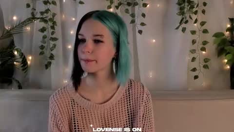 Anika online show from November 2025 11:31:02 AM