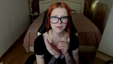 Snapshot of sheena_coy chatting on May 2026 01:18:02 PM Sheena online show from May 2026 01:18:02 PM