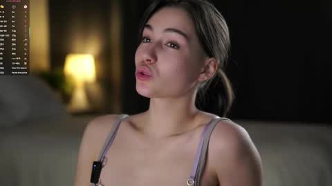 Tessa online show from November 2025 01:39:02 AM