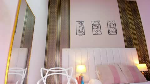 sheila__x online show from April 2026 06:45:01 PM