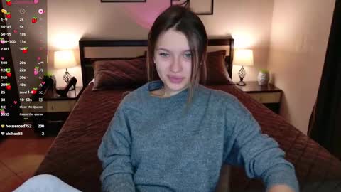 Alexis online show from September 2025 06:15:02 AM