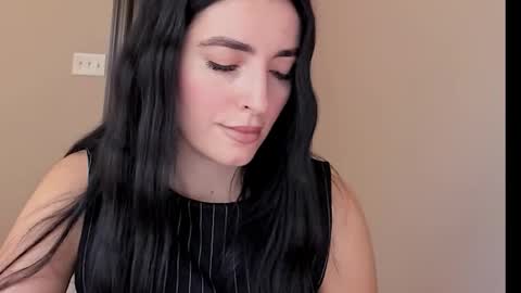 Snapshot of sheisallthat chatting on November 2025 09:13:02 PM sheisallthat online show from November 2025 09:13:02 PM