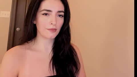 Snapshot of sheisallthat chatting on November 2025 10:19:02 PM sheisallthat online show from November 2025 10:19:02 PM