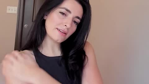 Snapshot of sheisallthat chatting on November 2025 09:14:02 PM sheisallthat online show from November 2025 09:14:02 PM