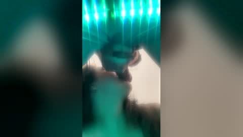 shelbsss17 online show from April 2026 05:21:01 PM