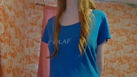 Erika online show from October 2025 07:35:02 PM