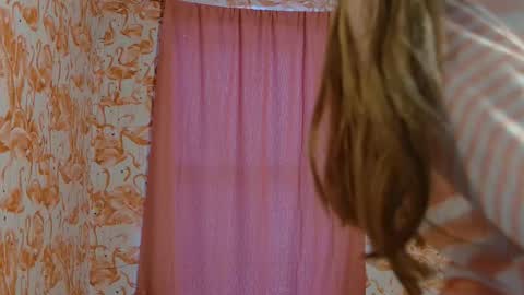 Erika online show from October 2025 07:38:02 PM