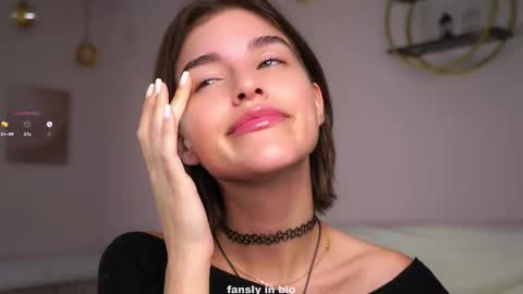 Alex online show from November 2025 01:08:01 AM