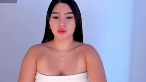 Snapshot of shellyrayhs1 chatting on June 2026 03:20:02 AM Shelly rayhs online show from June 2026 03:20:02 AM