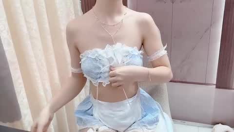 Snapshot of shellysan chatting on November 2025 01:28:02 AM Shelly online show from November 2025 01:28:02 AM