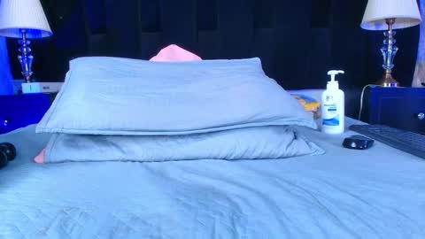 Shelsy online show from January 2025 03:00:01 PM