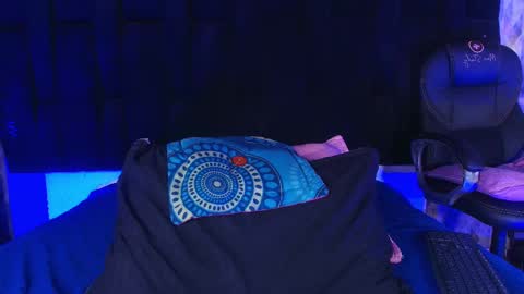 Shelsy online show from September 2025 11:59:02 AM