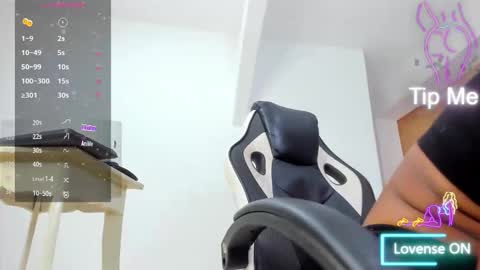 Snapshot of shenielxxx chatting on February 2026 02:21:01 PM shenielxxx online show from February 2026 02:21:01 PM