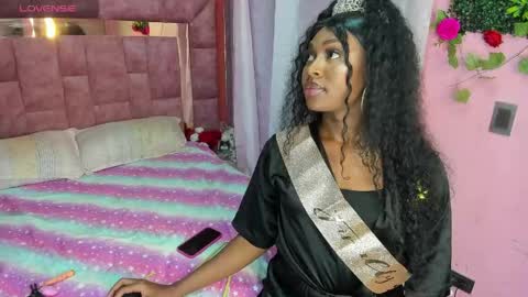 Snapshot of shenielxxx chatting on June 2026 07:01:02 AM shenielxxx online show from June 2026 07:01:02 AM