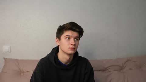 Max online show from October 2025 05:52:01 PM