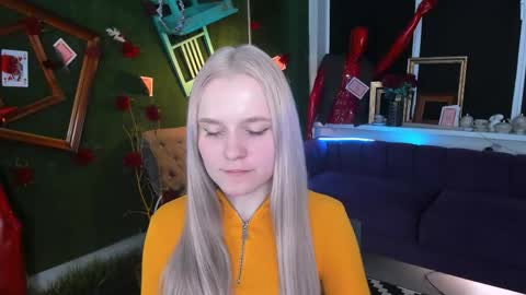 Snapshot of sherributlers chatting on May 2026 05:37:02 AM Sweet Sherri online show from May 2026 05:37:02 AM