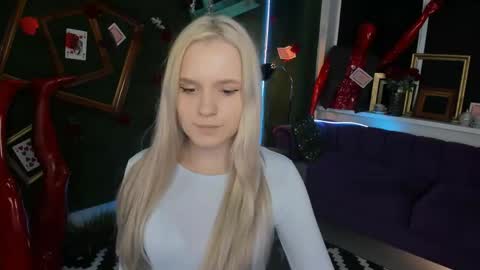 Snapshot of sherributlers chatting on May 2026 11:17:02 AM Sweet Sherri online show from May 2026 11:17:02 AM