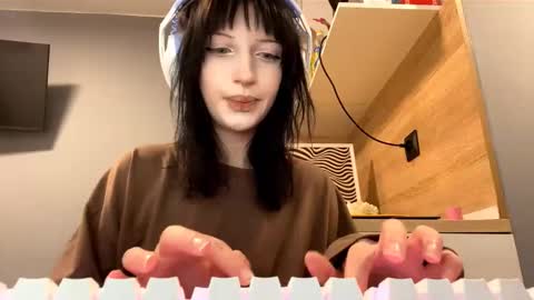 sherronauzat online show from November 2025 10:58:02 PM