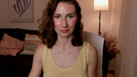 Snapshot of shesleepsnaked chatting on January 2025 07:34:01 PM shesleepsnaked online show from January 2025 07:34:01 PM