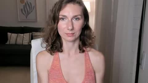 Snapshot of shesleepsnaked chatting on February 2025 08:00:01 PM shesleepsnaked online show from February 2025 08:00:01 PM