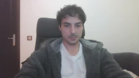 Shiiroo26 online show from May 2026 10:41:02 PM