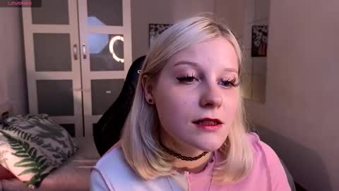 help me reach my first 25 thumbs up online show from September 2025 02:18:01 PM