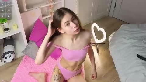 shining_elsa online show from November 2025 06:46:01 AM