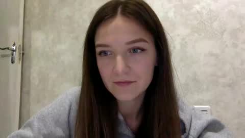 Snapshot of shining_pearl chatting on October 2025 06:41:02 PM Jesica online show from October 2025 06:41:02 PM