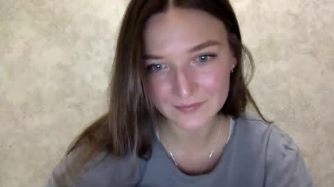 Snapshot of shining_pearl chatting on November 2025 08:42:02 PM Jesica online show from November 2025 08:42:02 PM