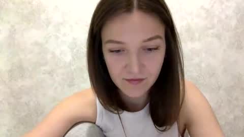 Snapshot of shining_pearl chatting on February 2026 05:27:01 PM Jesica online show from February 2026 05:27:01 PM