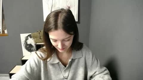 Snapshot of shining_pearl chatting on February 2026 07:04:02 AM Jesica online show from February 2026 07:04:02 AM