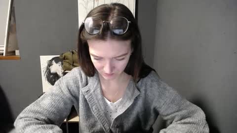 Snapshot of shining_pearl chatting on February 2026 08:14:01 AM Jesica online show from February 2026 08:14:01 AM