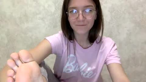 Snapshot of shining_pearl chatting on March 2026 07:21:02 PM Jesica online show from March 2026 07:21:02 PM