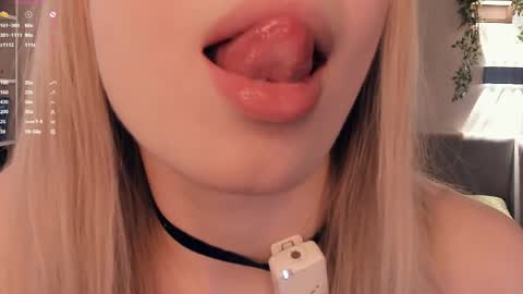 Stella  online show from April 2026 08:51:02 AM