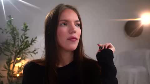 Nika online show from October 2025 09:04:01 PM